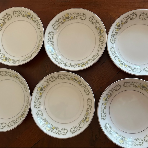 Sterling Fine China, Japan, Florentine 6 BerryBowls - Picture 8 of 11